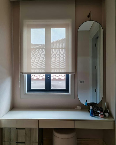 Прозора рулонная штора Screen для панорамних віко Прозора рулонная штора Screen для панорамних вікон