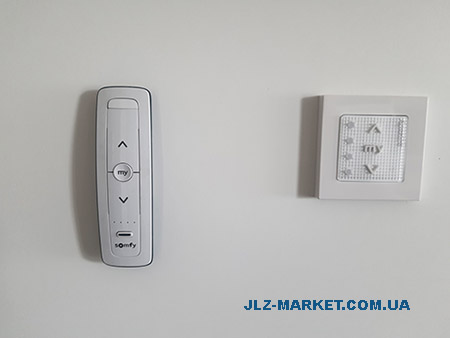 Somfy Situo 5 RTS Pure и Smoove 5 rts Фото 5-канального пульта Somfy